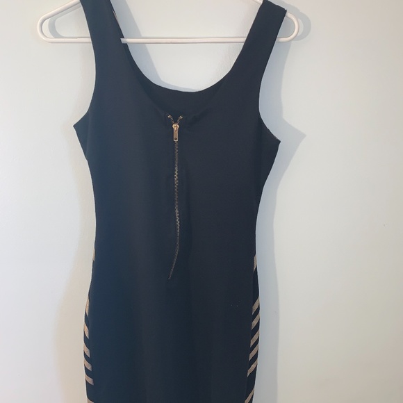 Black and gold dress - Picture 2 of 3